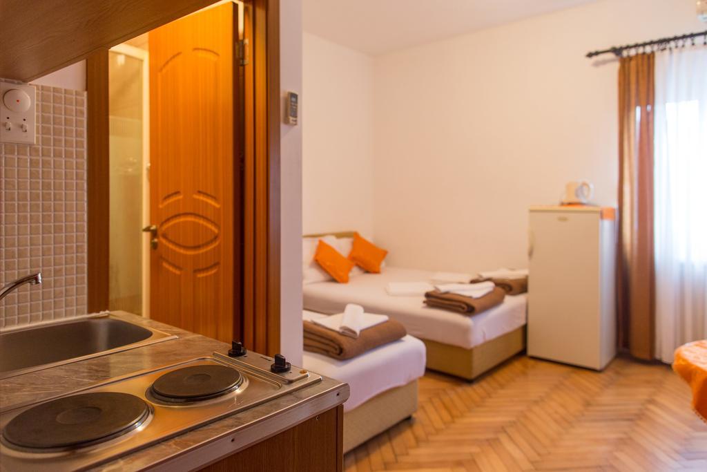 Guest House Vucicevic Budua Esterno foto