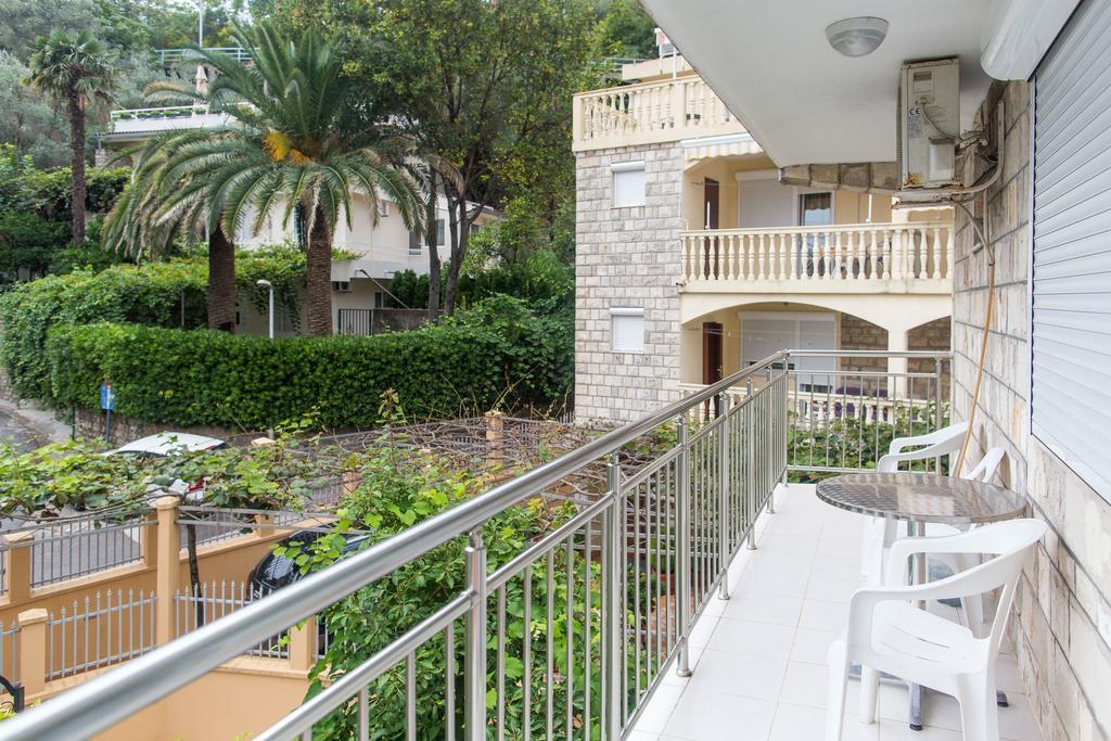 Guest House Vucicevic Budua Esterno foto