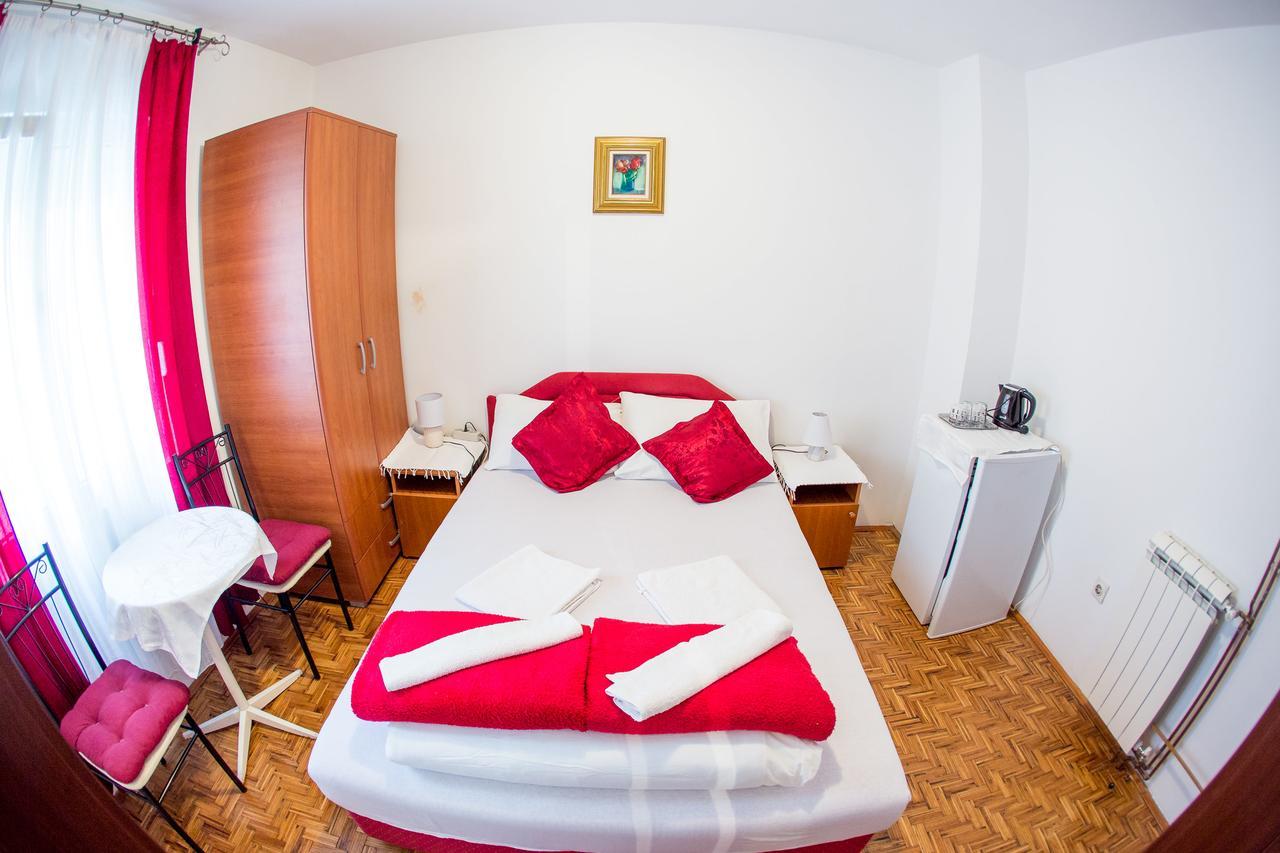 Guest House Vucicevic Budua Esterno foto